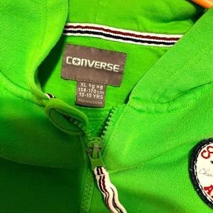 Converse hoodie size XL boys